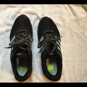 Adidas tennis shoes